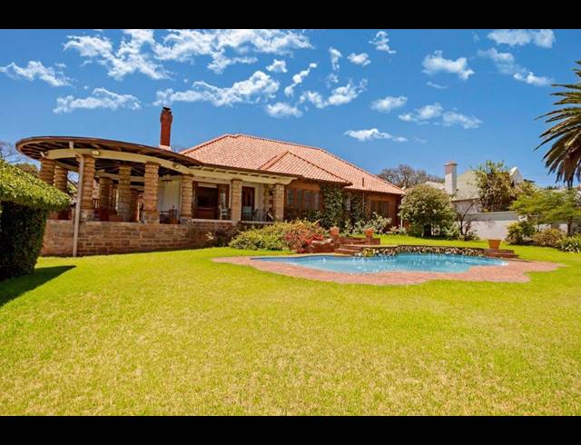 3 BEDROOM HOUSE FOR SALE IN HOUGHTON ESTATE